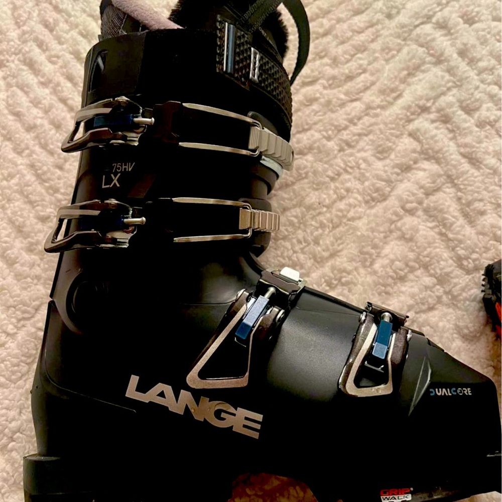 Lange LX 75 HV GW Ski Boots - Women's 2024 Worn twice!! Women size 8